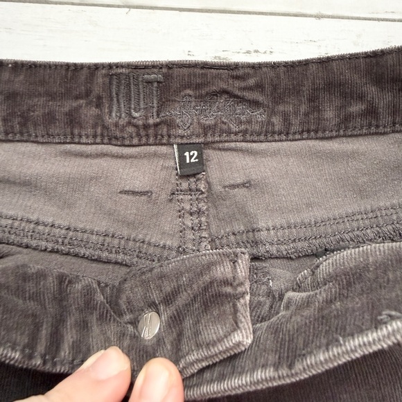 Kut From The Kloth Corduroy Pants Size 12 Gray Straight Leg - Picture 3 of 9